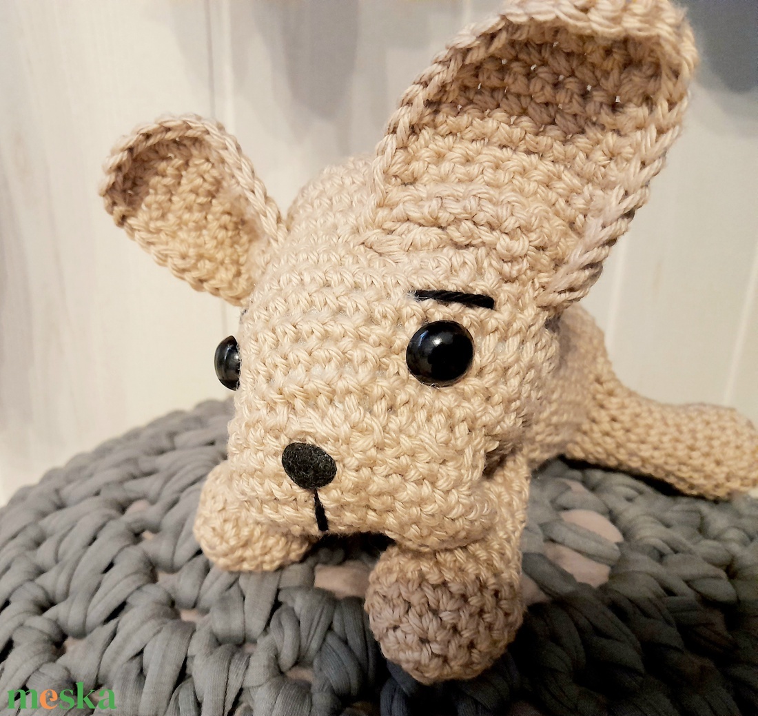 Kézzel horgolt bulldog kutyus. - játék & sport - plüssállat & játékfigura - más figura - Meska.hu