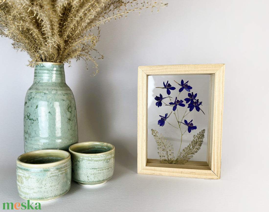 Préselt szarkaláb natúr fa keretben 10.6 x 15 x 4.1 cm - otthon & életmód - dekoráció - kép & falikép - képkeret - Meska.hu