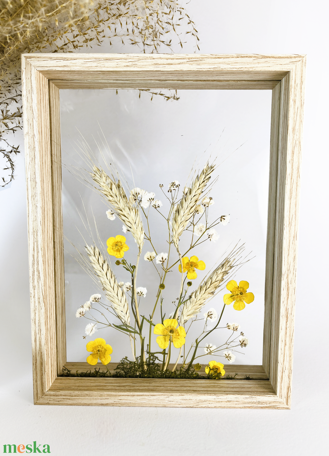Préselt sárga boglárka virágok búzakalászokkal fa keretben 16 x 21 cm - otthon & életmód - dekoráció - kép & falikép - üvegkép - Meska.hu
