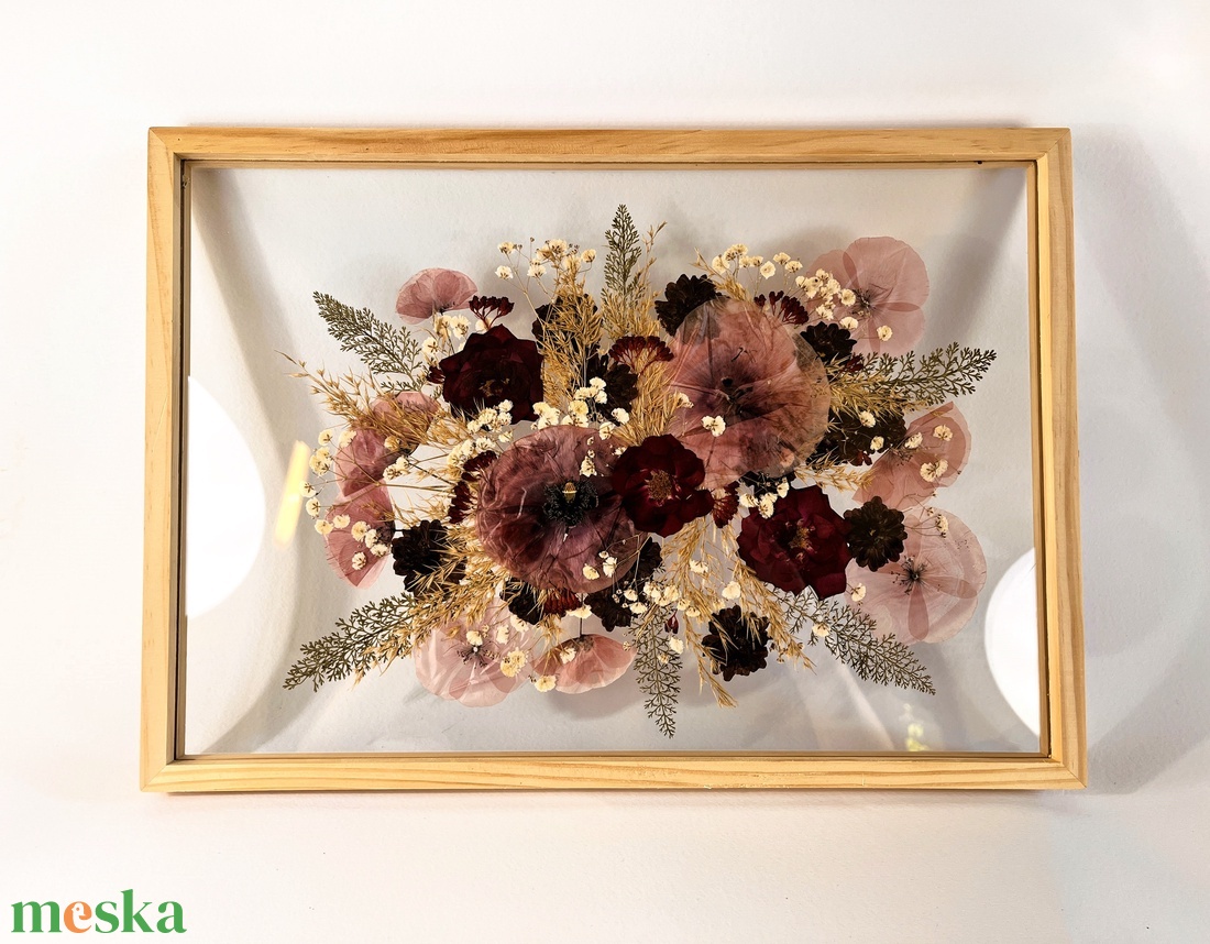 Rózsaszín-bordó préselt csokor NAGY MÉRETŰ natúr fa keretben 30 x 42  x 2.3 cm - otthon & életmód - dekoráció - kép & falikép - képkeret - Meska.hu