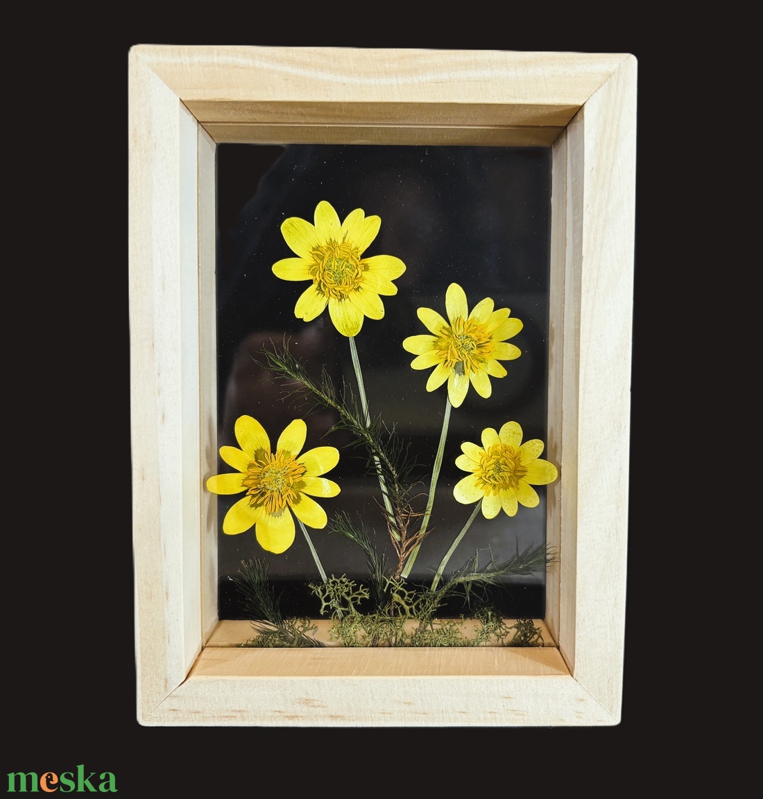 Nagyfejű boglárkák lebegő natúr fa keretben 10.6 x 15 x 4.1 cm - otthon & életmód - dekoráció - kép & falikép - képkeret - Meska.hu Nagyfejű boglárkák lebegő natúr fa keretben 10.6 x 15 x 4.1 cm - otthon & életmód - dekoráció - kép & falikép - képkeret - Meska.hu