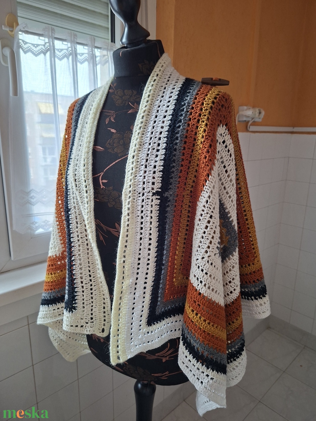 Poncsó +kendő egyben - ruha & divat - női ruha - poncsó - Meska.hu