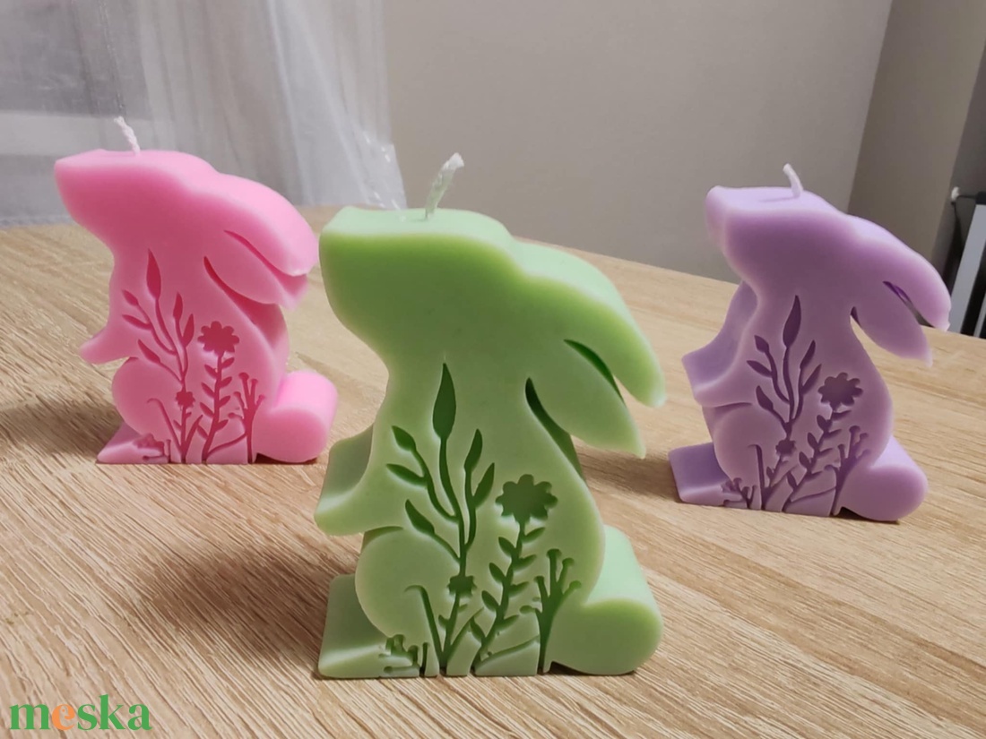 Virág mintás nyuszi gyertya - ünnepi díszek, dekorációk - húsvéti díszek és dekorációk - húsvéti gyertya - Meska.hu