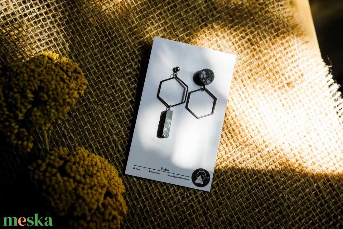 Grey hexagon - ékszer - fülbevaló - lógó fülbevaló - Meska.hu Grey hexagon - ékszer - fülbevaló - lógó fülbevaló - Meska.hu