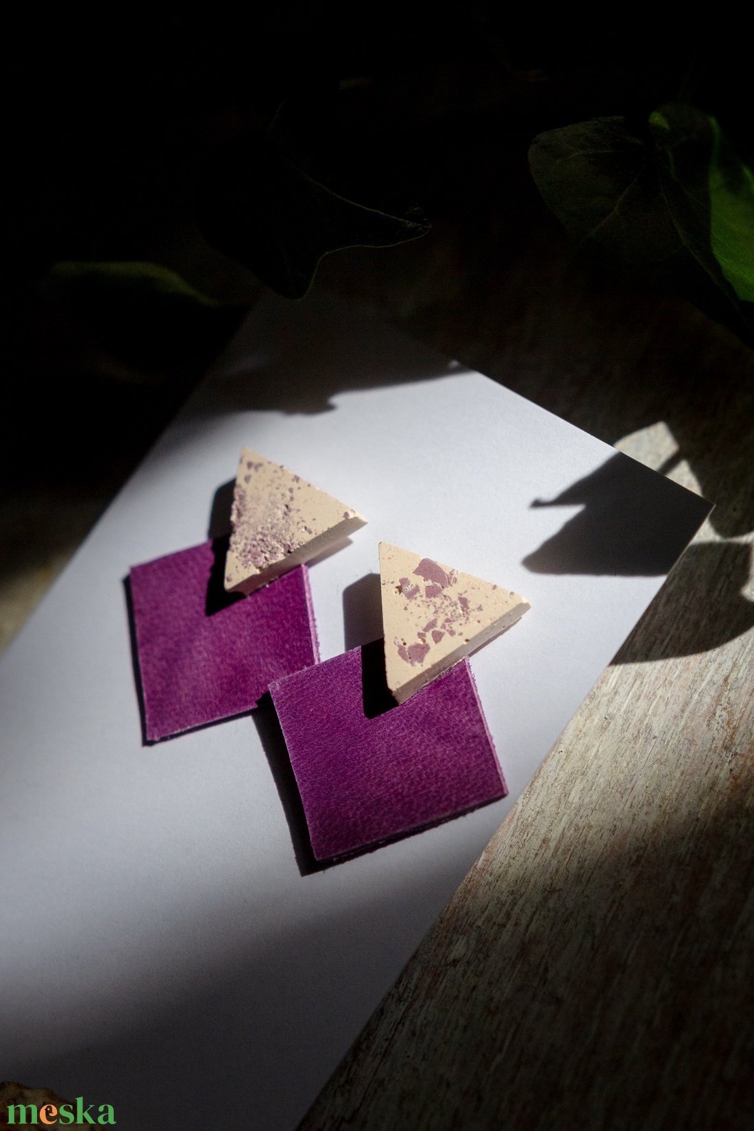 Purple triangle - ékszer - fülbevaló - lógó fülbevaló - Meska.hu Purple triangle - ékszer - fülbevaló - lógó fülbevaló - Meska.hu