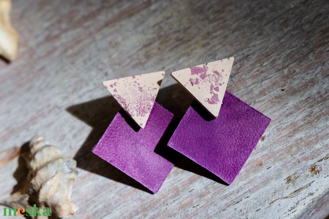 Purple triangle - ékszer - fülbevaló - lógó fülbevaló - Meska.hu Purple triangle - ékszer - fülbevaló - lógó fülbevaló - Meska.hu