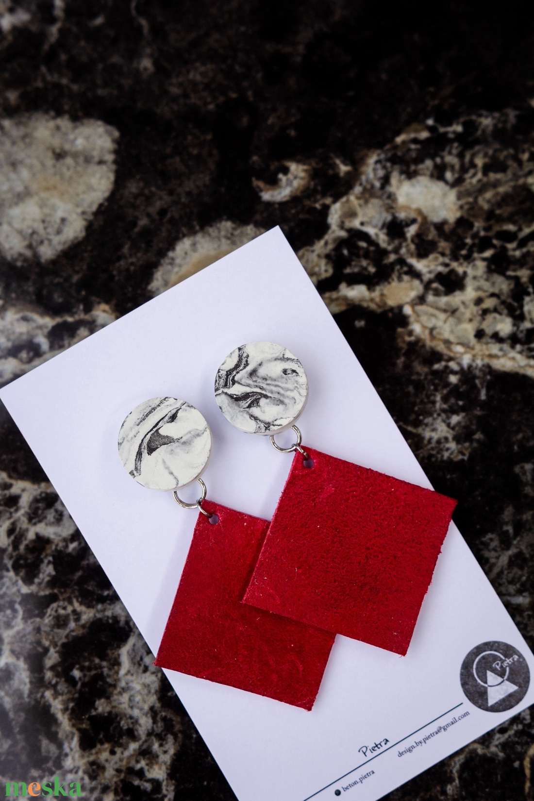 Big red marble - ékszer - fülbevaló - lógó fülbevaló - Meska.hu Big red marble - ékszer - fülbevaló - lógó fülbevaló - Meska.hu