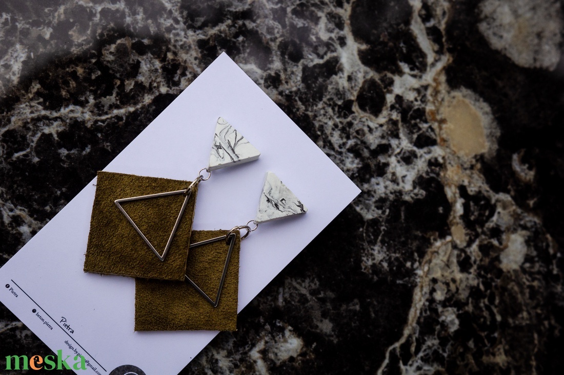 Khaki marble - ékszer - fülbevaló - lógó fülbevaló - Meska.hu Khaki marble - ékszer - fülbevaló - lógó fülbevaló - Meska.hu