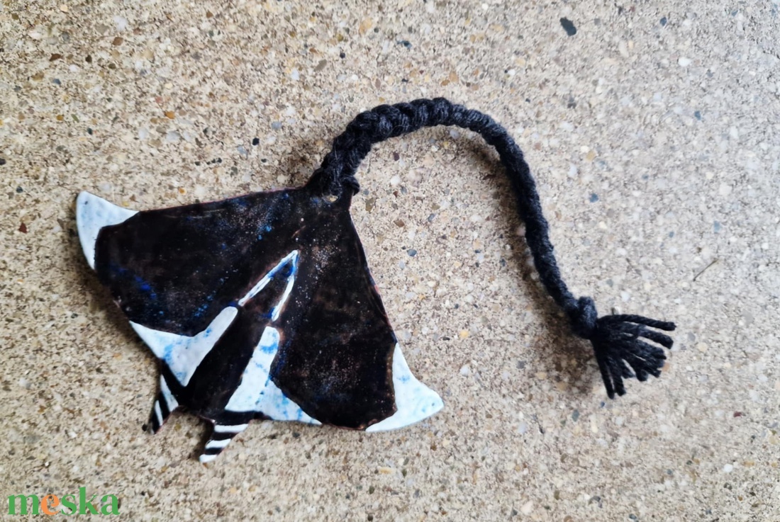 Tűzzománc asztali dísz ördögrája - otthon & életmód - dekoráció - asztal és polc dekoráció - asztaldísz - Meska.hu