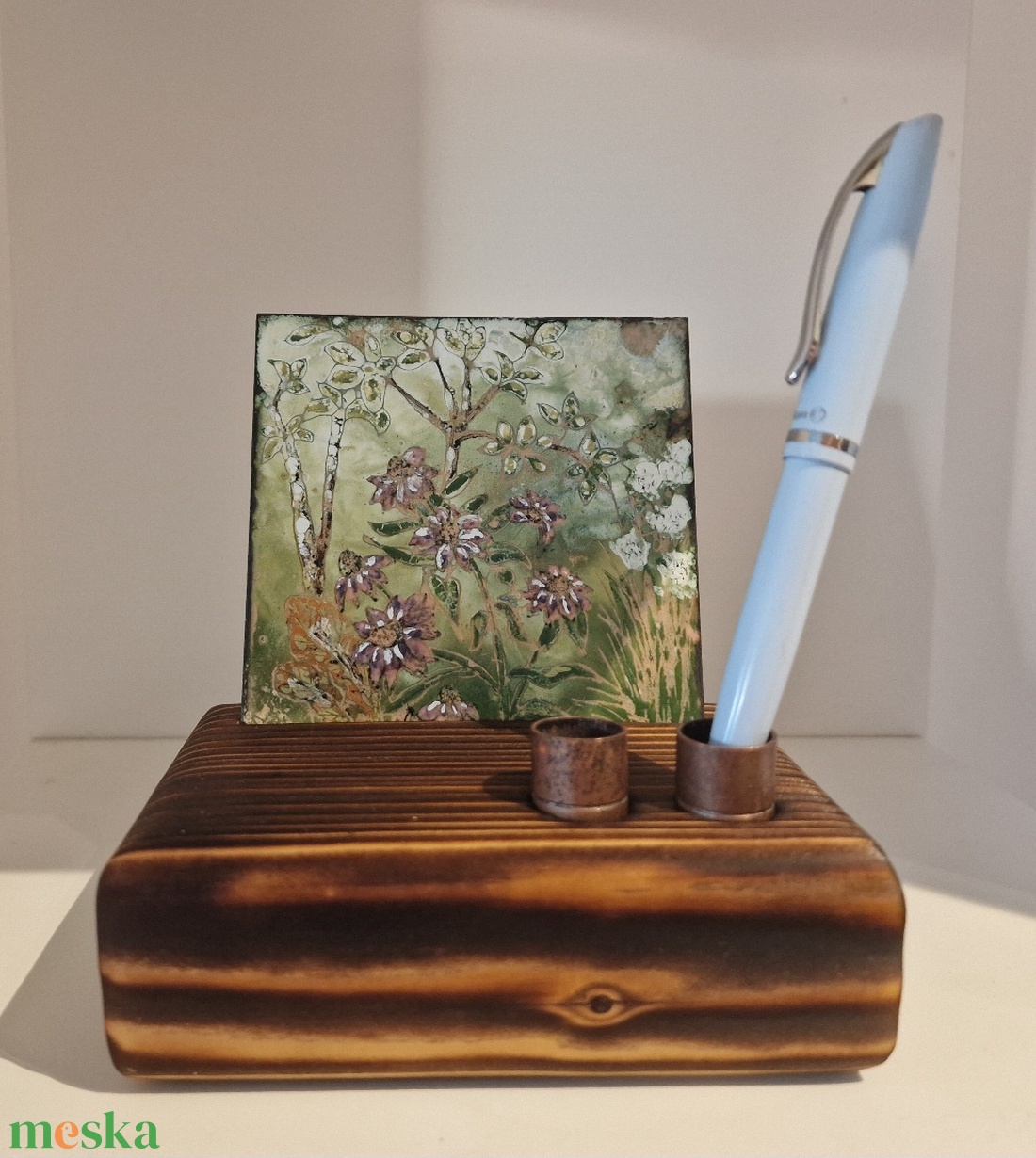 Asztali tolltartó tűzzomác képpel bíborkasvirágokról - otthon & életmód - tárolás & rendszerezés - íróasztali tároló - Meska.hu