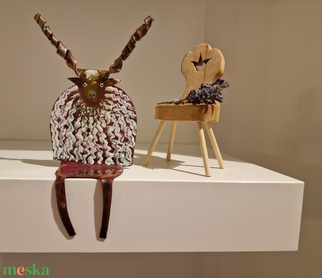 Tűzzománc Racka polc dekoráció - otthon & életmód - dekoráció - asztal és polc dekoráció - asztaldísz - Meska.hu