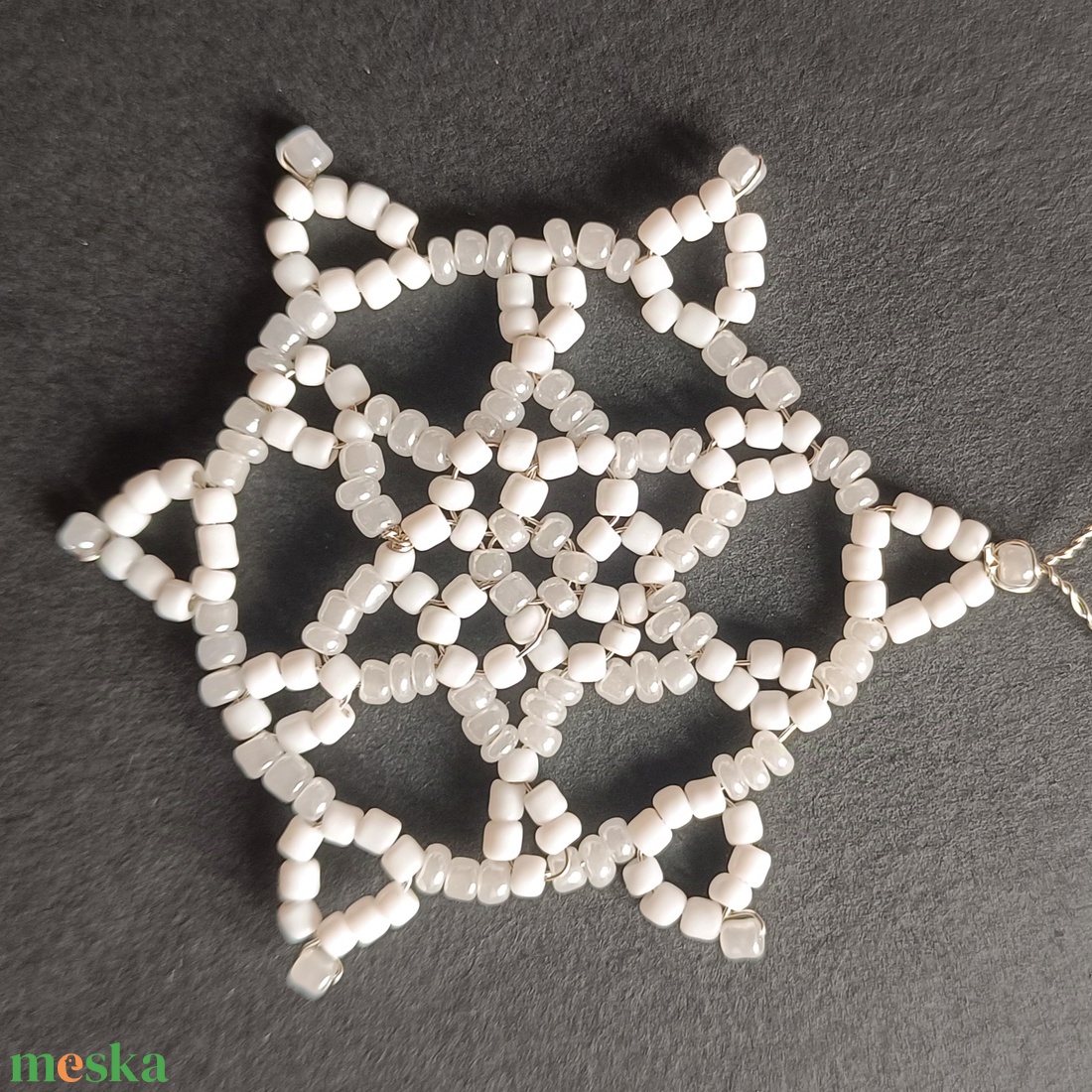 Hópihe gyöngy karácsonyfadísz szett - karácsony - karácsonyi lakásdekoráció - karácsonyfadíszek - Meska.hu Hópihe gyöngy karácsonyfadísz szett - karácsony - karácsonyi lakásdekoráció - karácsonyfadíszek - Meska.hu