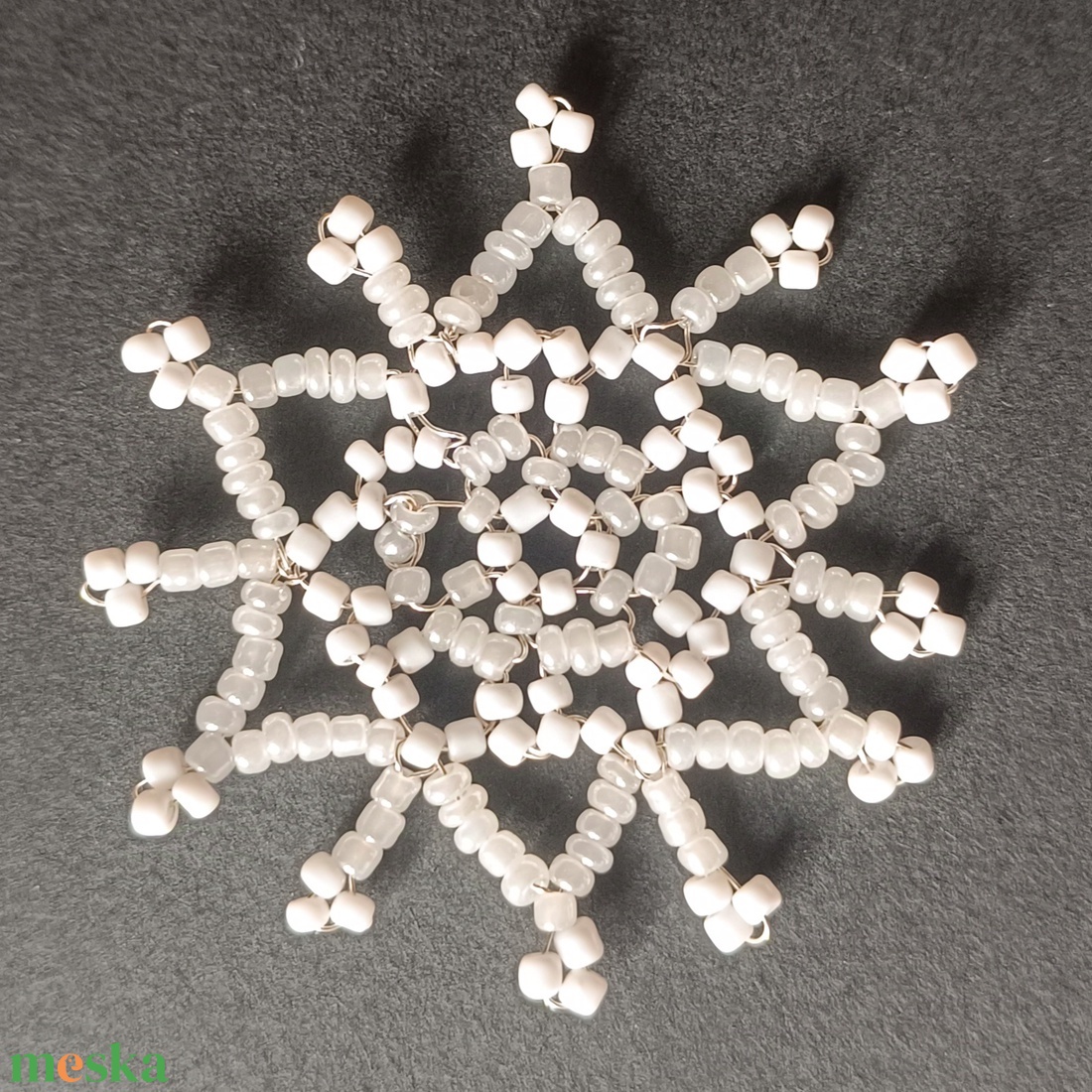 Hópihe gyöngy karácsonyfadísz szett - karácsony - karácsonyi lakásdekoráció - karácsonyfadíszek - Meska.hu Hópihe gyöngy karácsonyfadísz szett - karácsony - karácsonyi lakásdekoráció - karácsonyfadíszek - Meska.hu