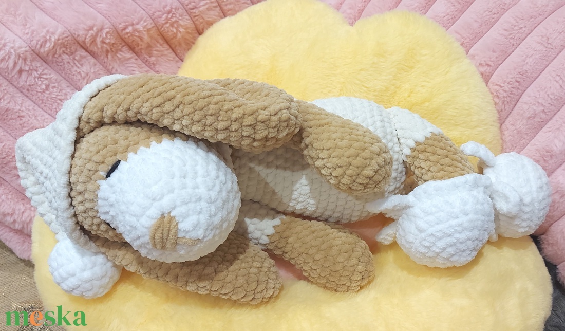 Horgolt Alvó Kutyus - játék & sport - plüssállat & játékfigura - kutya - Meska.hu