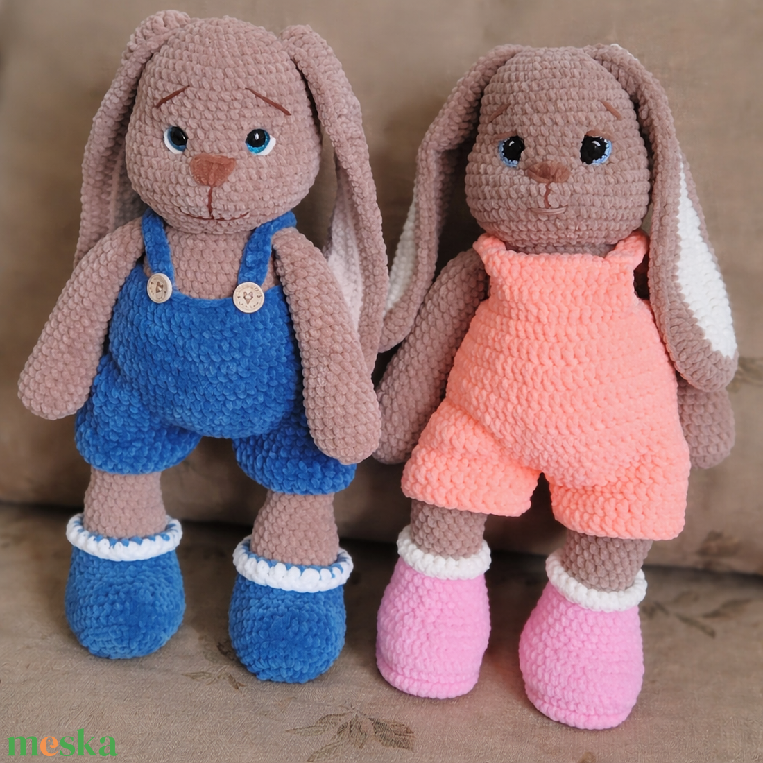 Horgolt Nyuszik párban - játék & sport - plüssállat & játékfigura - nyuszi - Meska.hu