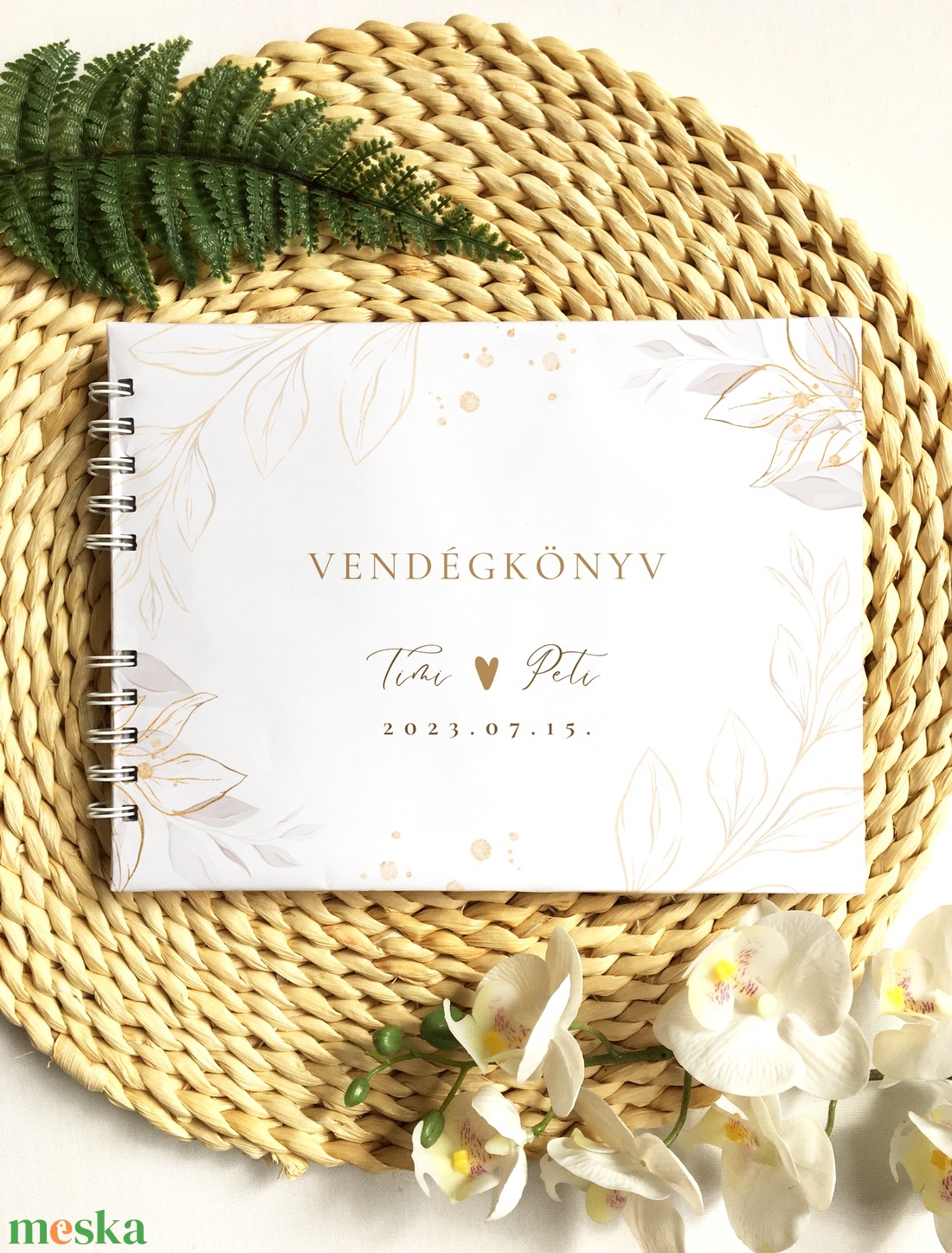 Letisztult, modern levélmintás esküvői vendégkönyv, fotóalbum - esküvő - emlék & ajándék - vendégkönyv - Meska.hu Letisztult, modern levélmintás esküvői vendégkönyv, fotóalbum - esküvő - emlék & ajándék - vendégkönyv - Meska.hu