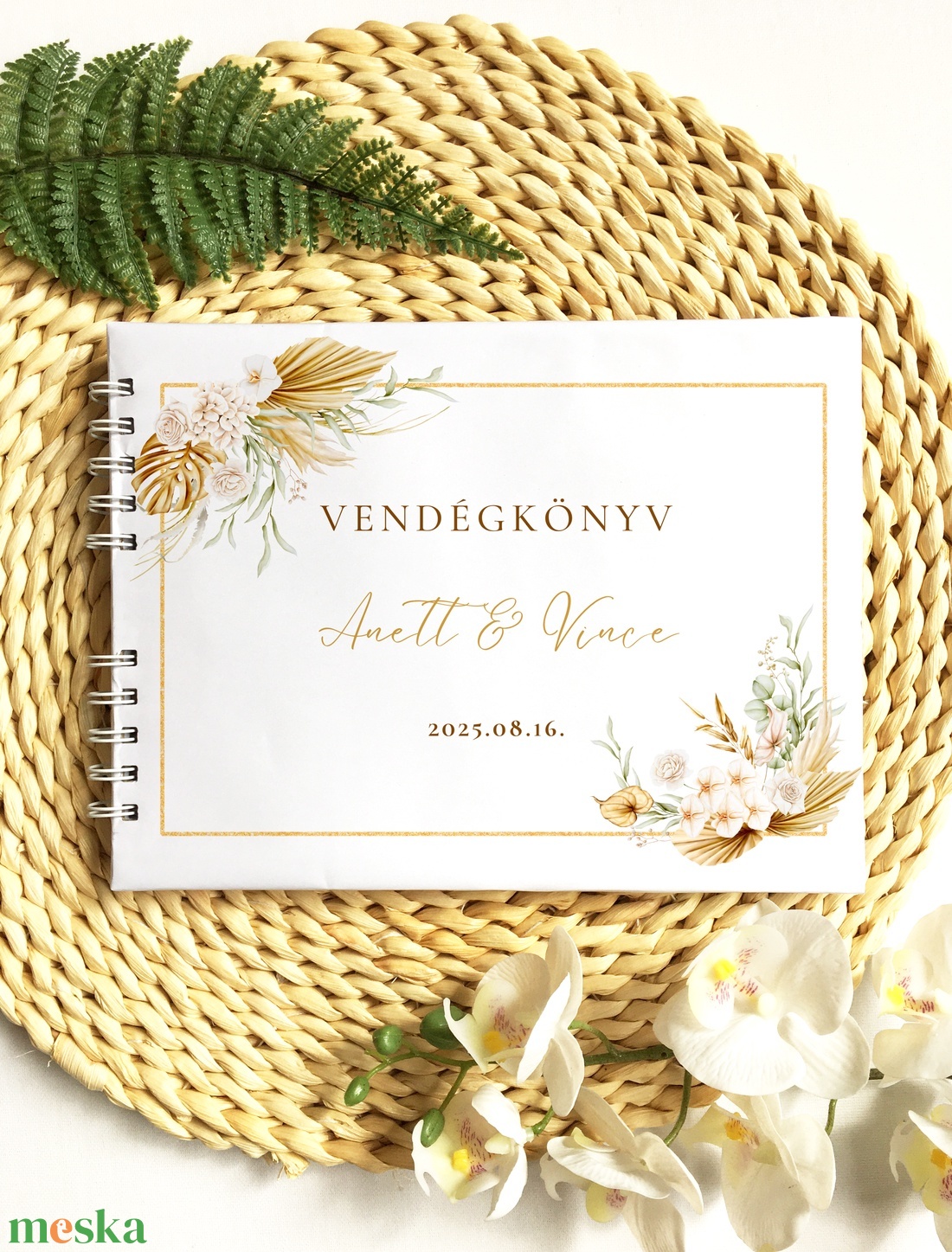 Elegáns arany keretes esküvői vendégkönyv, fotóalbum - esküvő - emlék & ajándék - vendégkönyv - Meska.hu Elegáns arany keretes esküvői vendégkönyv, fotóalbum - esküvő - emlék & ajándék - vendégkönyv - Meska.hu