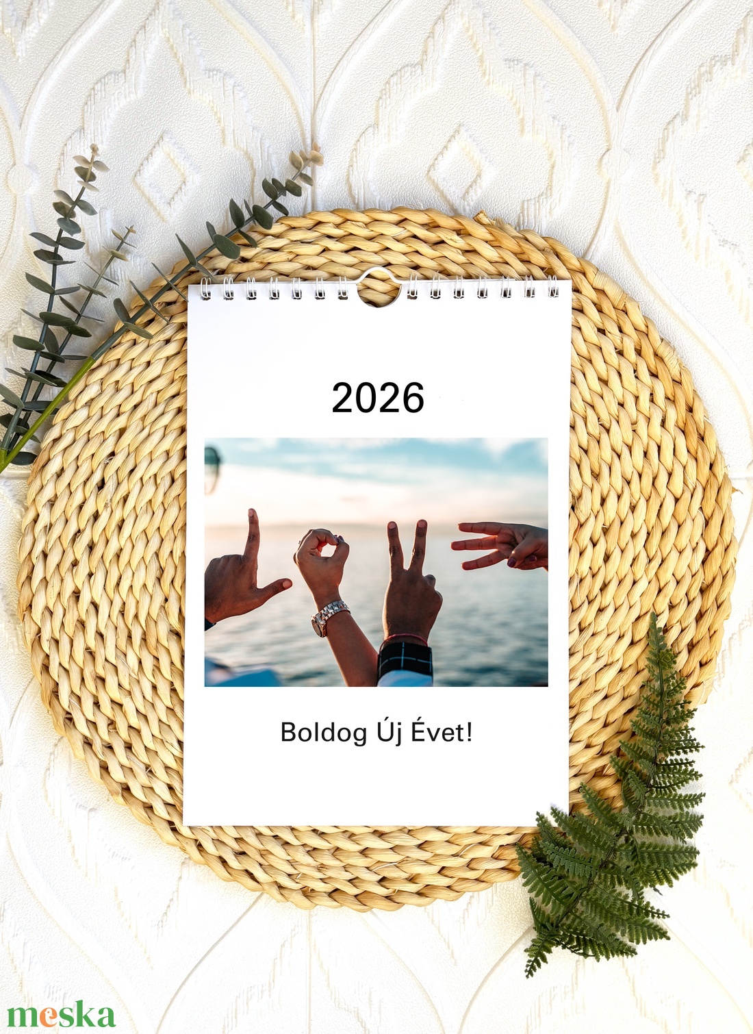 Fényképes falinaptár névnapokkal 2026 - otthon & életmód - dekoráció - fali és függő dekoráció - falinaptár & öröknaptár - Meska.hu