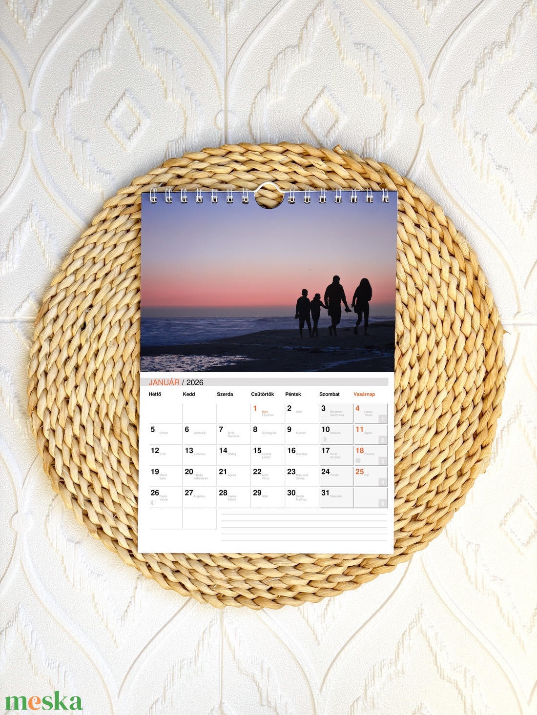 Fényképes falinaptár névnapokkal 2026 - otthon & életmód - dekoráció - fali és függő dekoráció - falinaptár & öröknaptár - Meska.hu