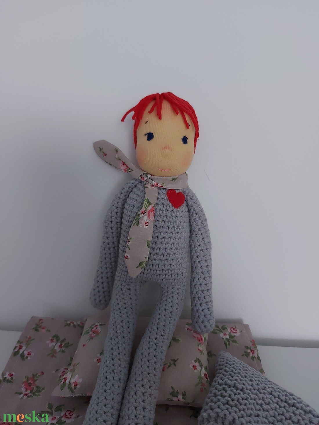 Szürke waldorf fejű baba - játék & sport - plüssállat & játékfigura - ember - Meska.hu