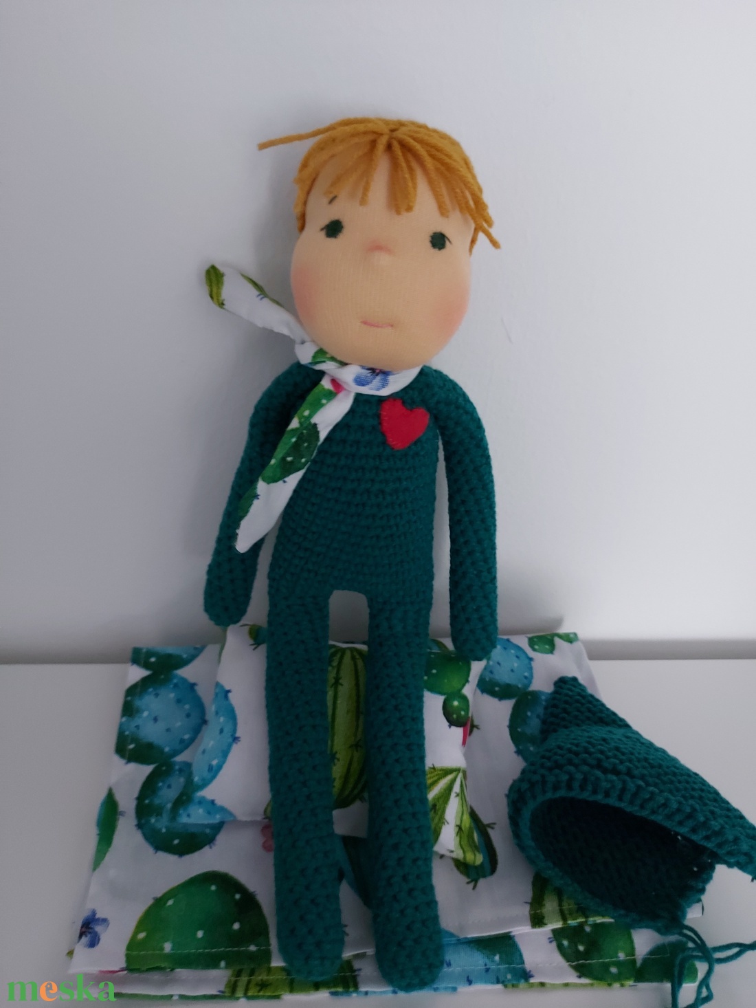 Zöld waldorf fejű baba - játék & sport - plüssállat & játékfigura - ember - Meska.hu