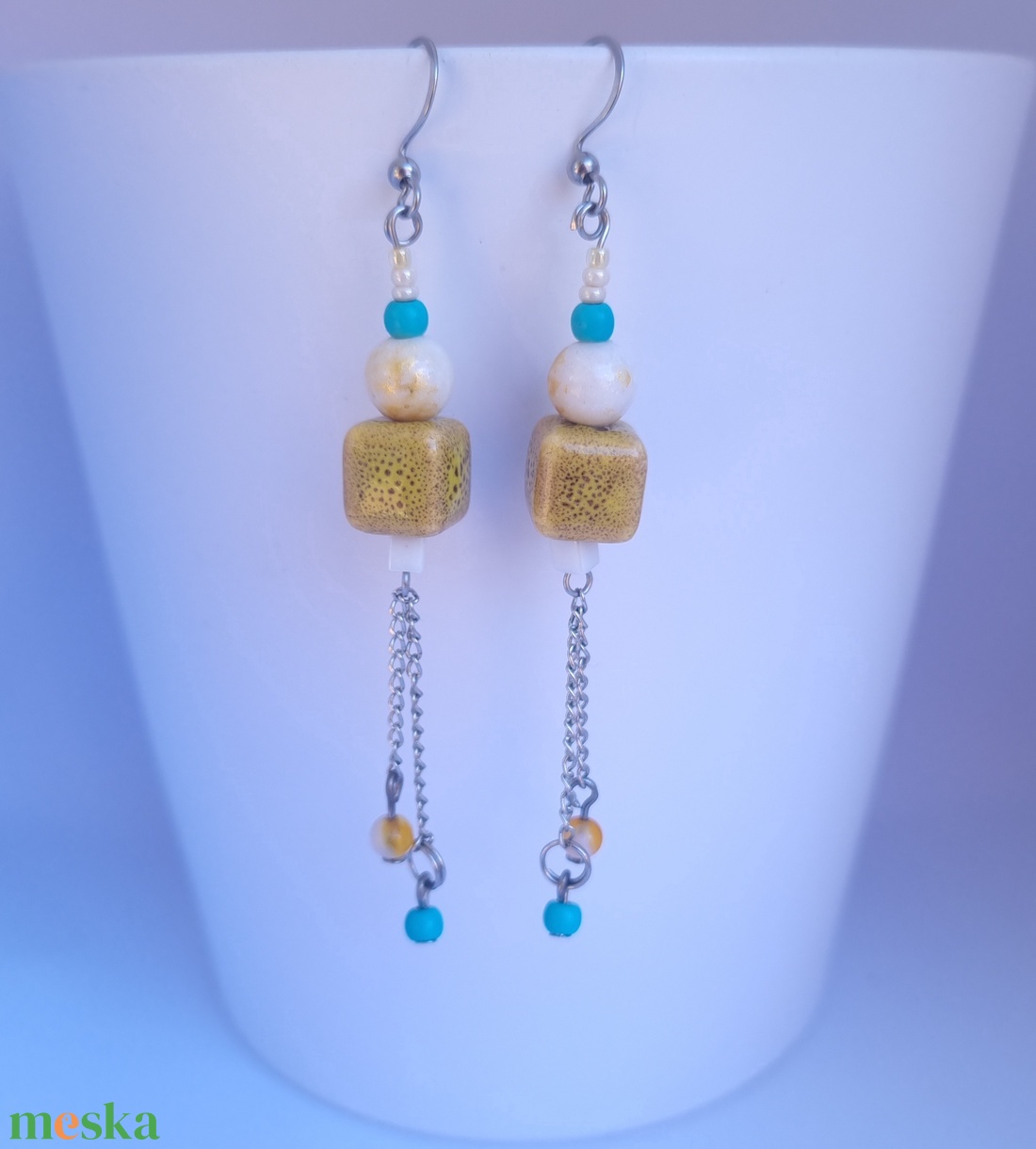Pag-hosszú fülbevaló kerámiagyönggyel - ékszer - fülbevaló - lógó fülbevaló - Meska.hu