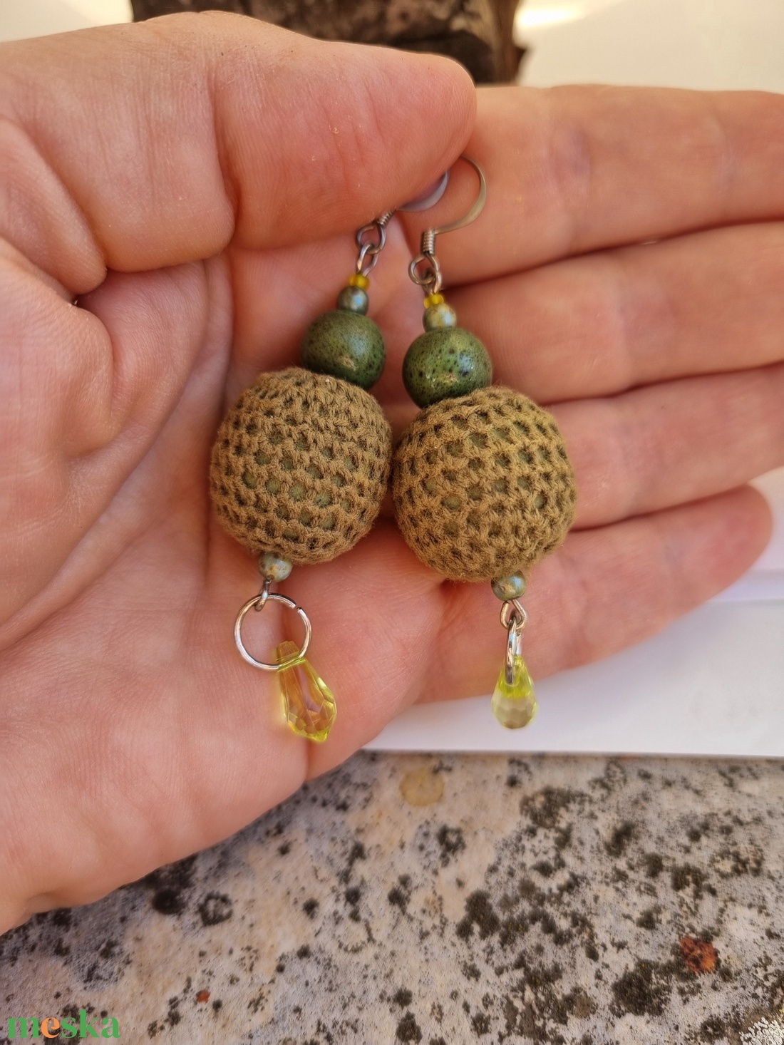 Horgolt zöld gyöngyös bohó fülbevaló - ékszer - fülbevaló - lógó fülbevaló - Meska.hu