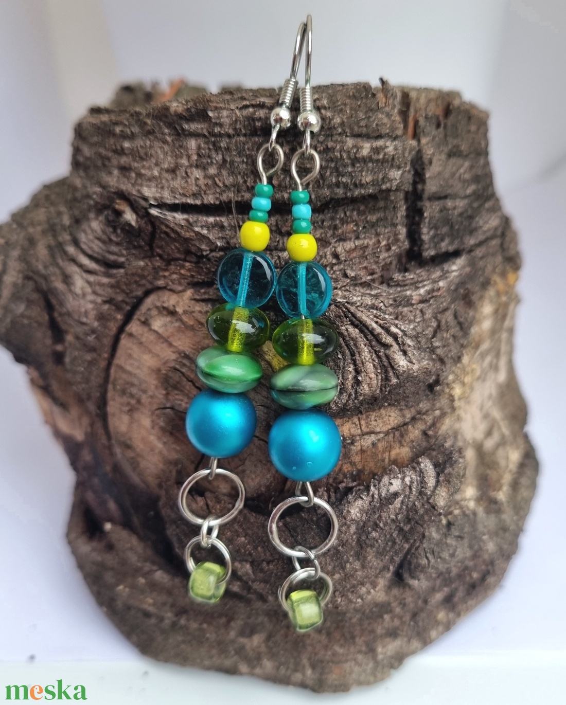 Kékzöld-különleges üveggyöngyökből - ékszer - fülbevaló - lógó fülbevaló - Meska.hu
