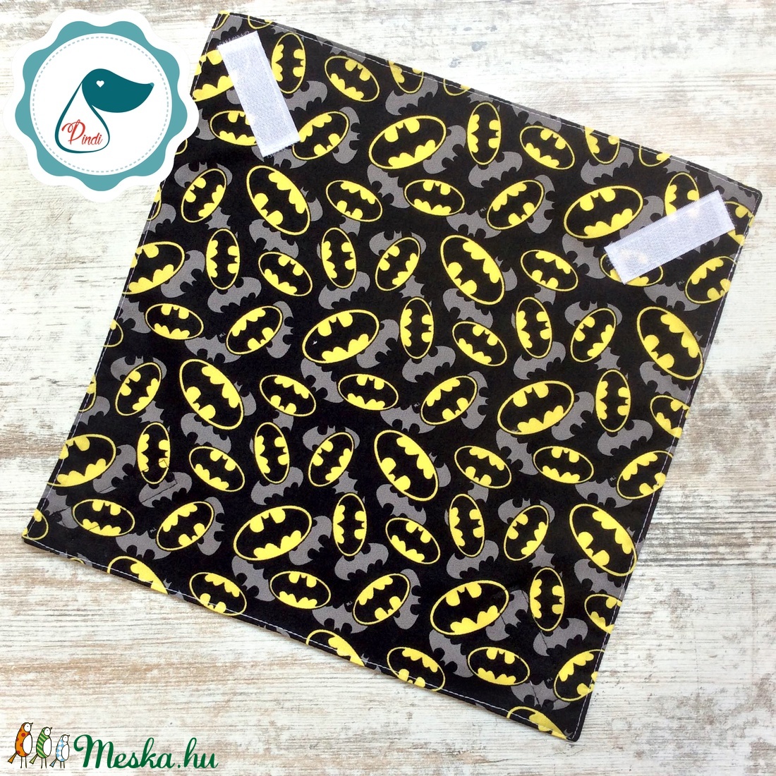 Uzsonna csomagoló - Batman logos szendvics csomagoló - újra szalvéta - No waste - élelmiszer biztos újreszalvéta - táska & tok - uzsonna- & ebéd tartó - szendvics csomagoló - Meska.hu Uzsonna csomagoló - Batman logos szendvics csomagoló - újra szalvéta - No waste - élelmiszer biztos újreszalvéta - táska & tok - uzsonna- & ebéd tartó - szendvics csomagoló - Meska.hu