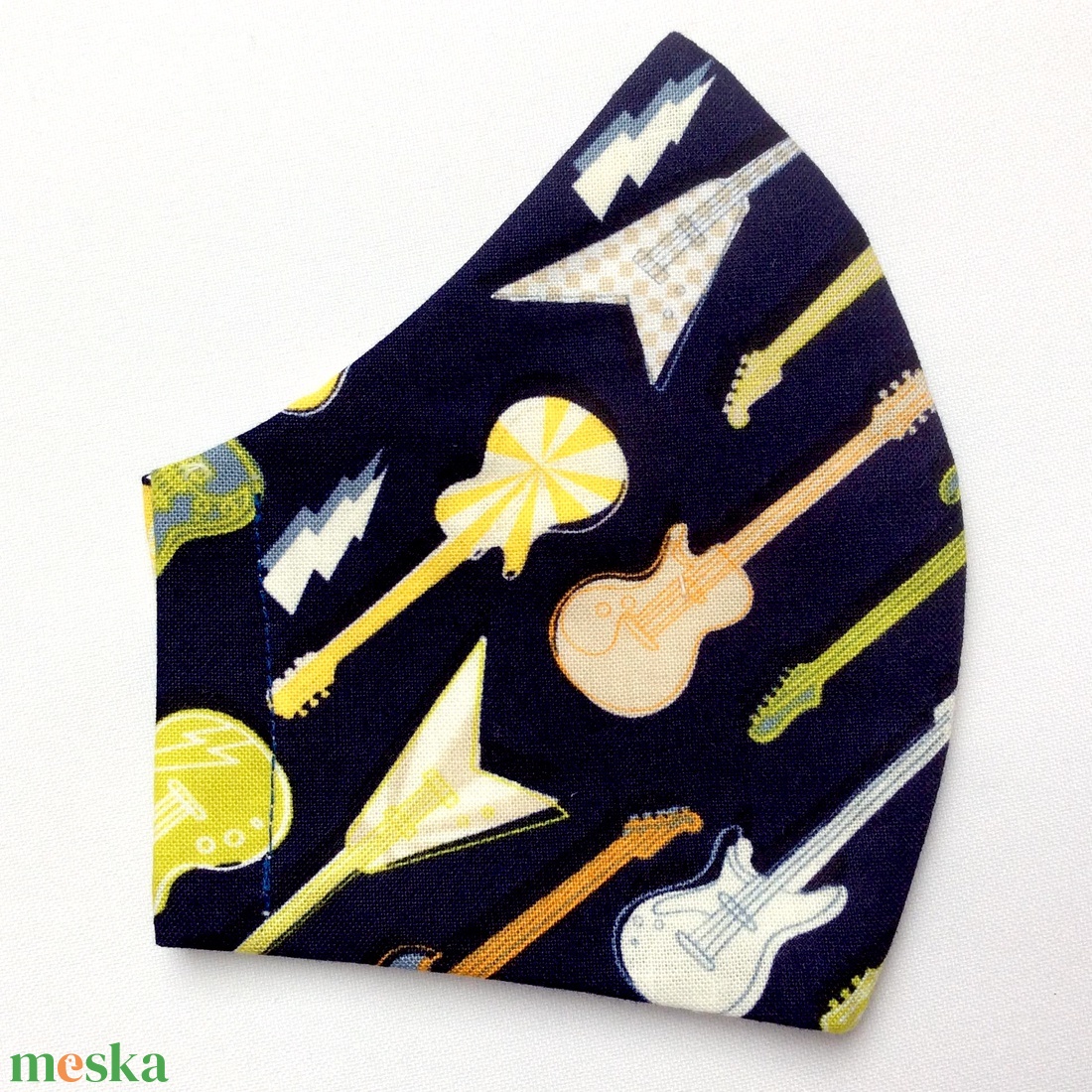 Egyedi gitáros maszk - kiskamasz arcmaszk - textil szájmaszk - egészségügyi szájmaszk - mosható szájmaszk - gyerek - gyerek - Meska.hu Egyedi gitáros maszk - kiskamasz arcmaszk - textil szájmaszk - egészségügyi szájmaszk - mosható szájmaszk - gyerek - gyerek - Meska.hu