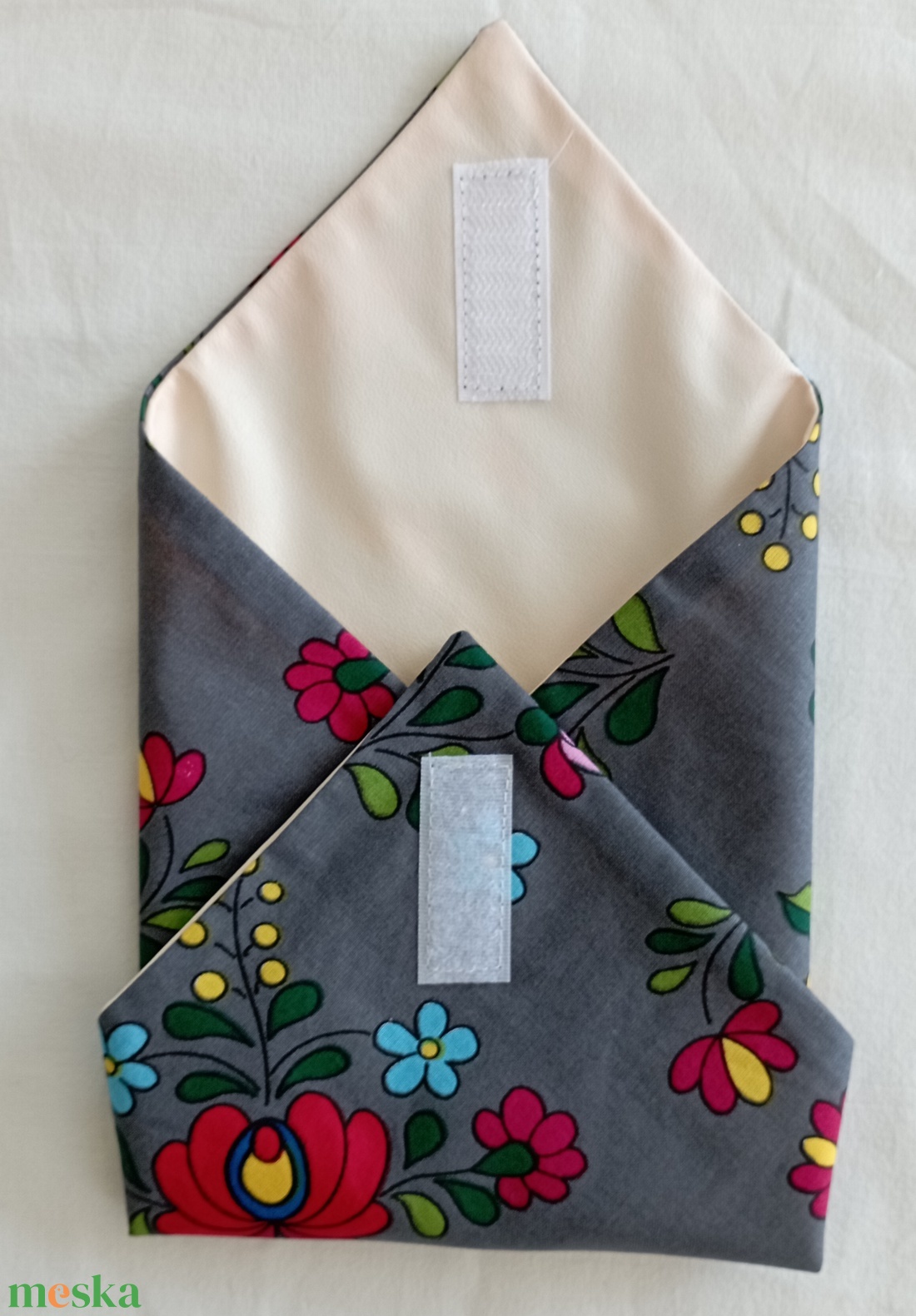 Uzsonna csomagoló - kalocsai mintás szendvics csomagoló - újra szalvéta - No waste - élelmiszer biztos újreszalvéta - táska & tok - uzsonna- & ebéd tartó - szendvics csomagoló - Meska.hu