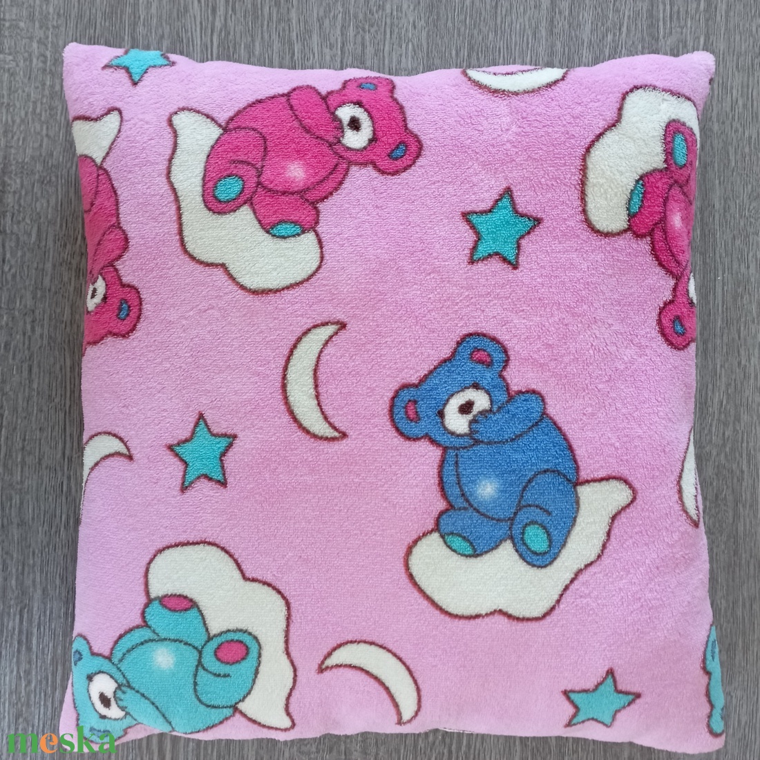 Gyerek kisprna maci mints - otthon & életmód - babaszoba, gyerekszoba - baba ágynemű - Meska.hu Gyerek kisprna maci mints - otthon & életmód - babaszoba, gyerekszoba - baba ágynemű - Meska.hu