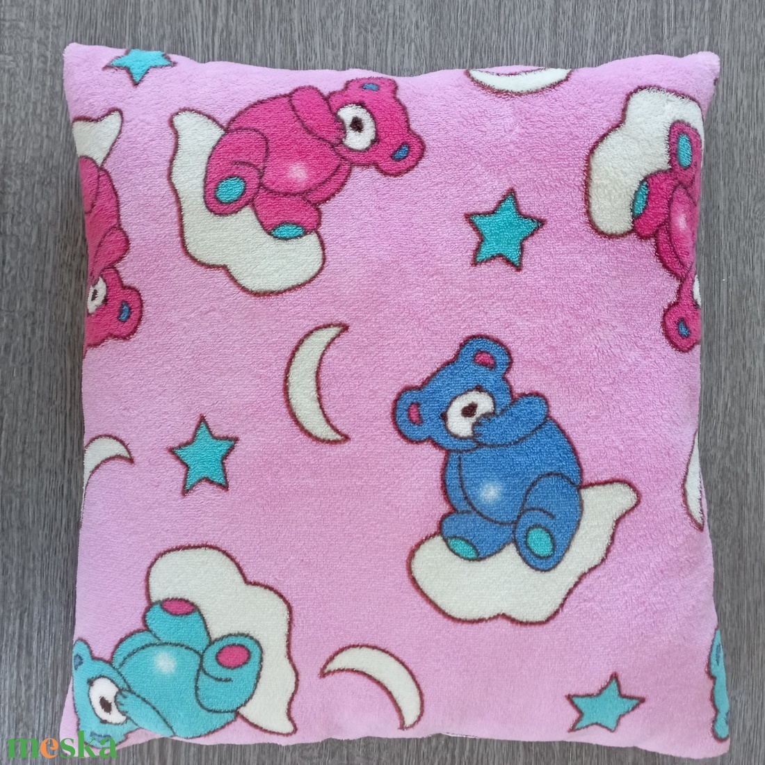 Baby soft puha kispárna maci mintás - játék & sport - ovis felszerelés - ovis ágynemű - Meska.hu