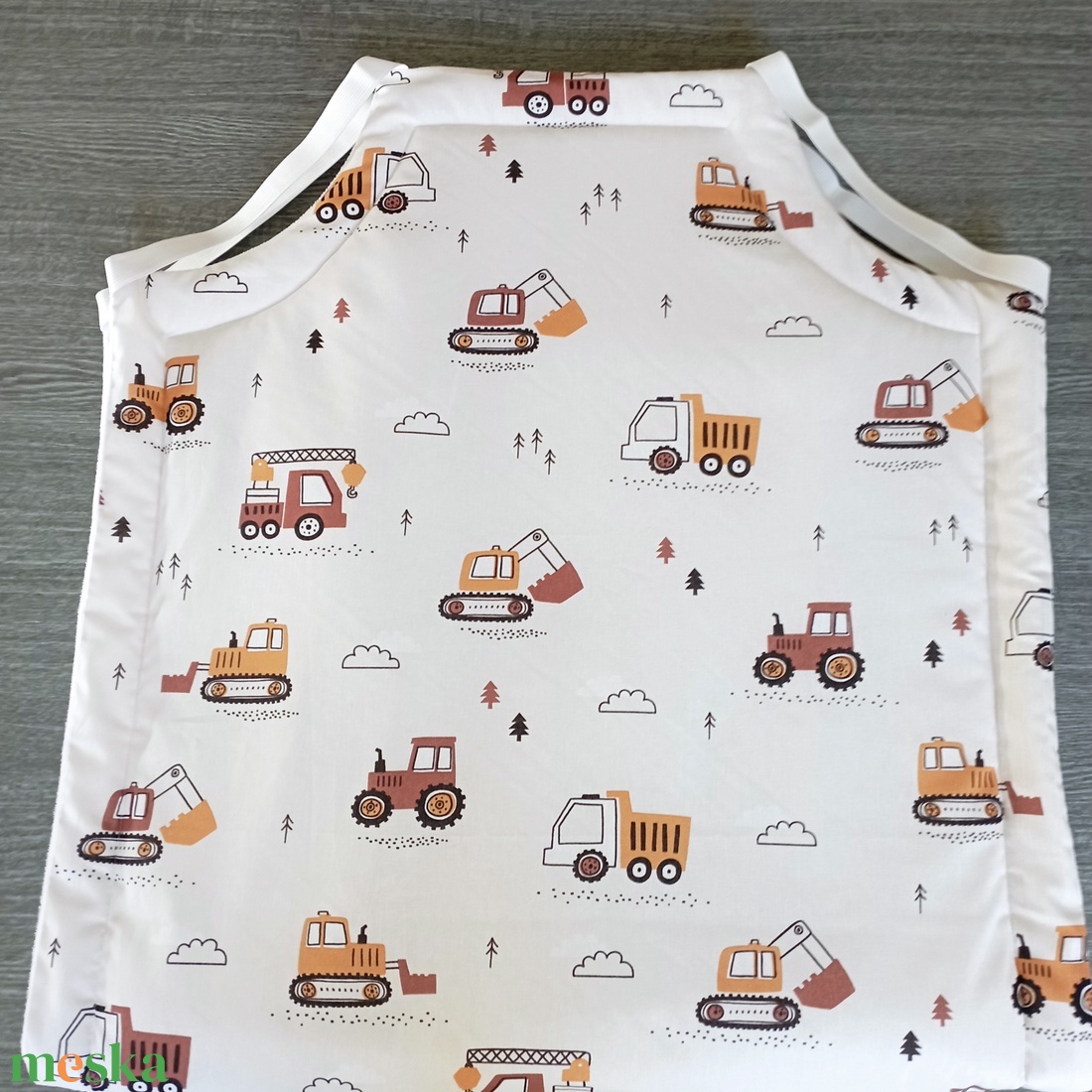  5 részes Egyedi ovis ágynemű - munkagépek mintás ovis takaró  -  párna - derékalj Oviszs�k szett - játék & sport - ovis felszerelés - ovis ágynemű - Meska.hu