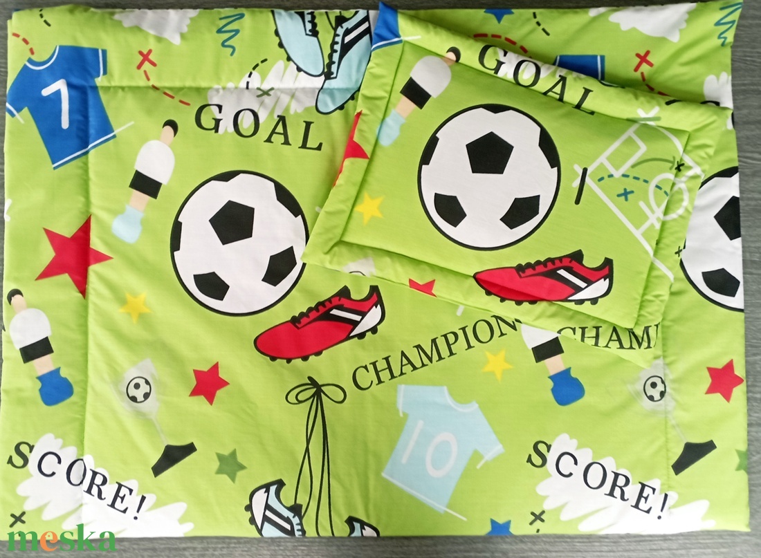 Ovis ágynemű - focilabda mintás ovis takaro és párna szett - játék & sport - ovis felszerelés - ovis ágynemű - Meska.hu