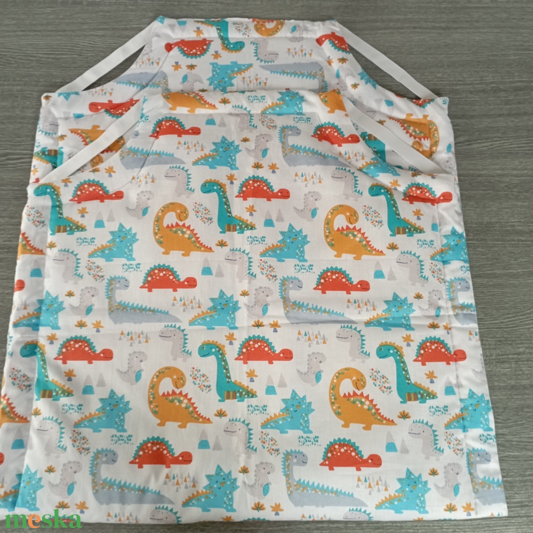  3 részes Egyedi ovis ágynemű - dinó mintás ovis takaró  -  párna - derékalj szett - játék & sport - ovis felszerelés - ovis ágynemű - Meska.hu