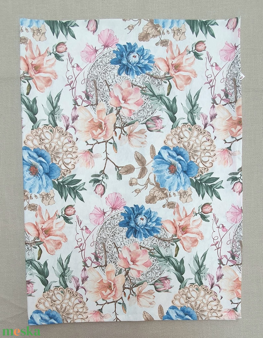 Asztalterítő virág mintás - otthon & életmód - lakástextil - abrosz, terítő - asztalközép terítő - Meska.hu