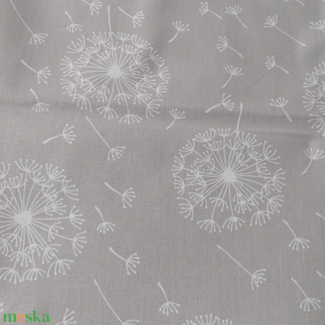 Asztalterítő pittypang mintás - otthon & életmód - lakástextil - abrosz, terítő - asztalközép terítő - Meska.hu