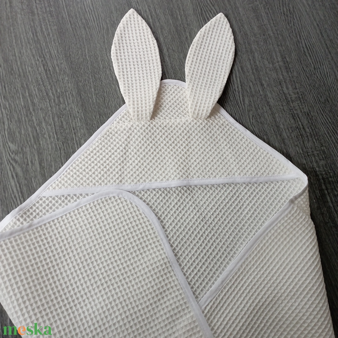 Egyedi Waffle Baba törölköző - fürdőkendő- nyuszifüles törölköző - baba - mama - pelenkázó, babafürdető kellékek - baba törölköző - Meska.hu