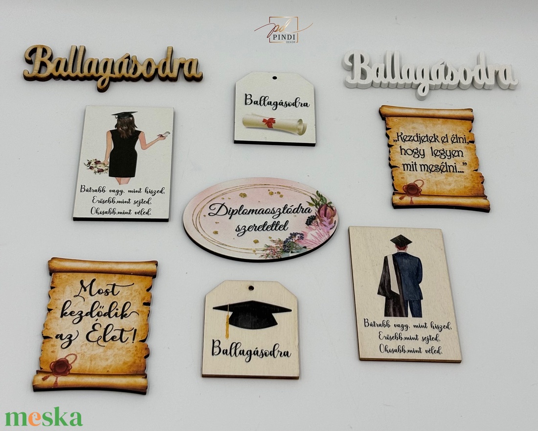 Virágokkal díszített talár - otthon & életmód - dekoráció - virágdísz és tartó - virágbox, virágdoboz - Meska.hu Virágokkal díszített talár - otthon & életmód - dekoráció - virágdísz és tartó - virágbox, virágdoboz - Meska.hu