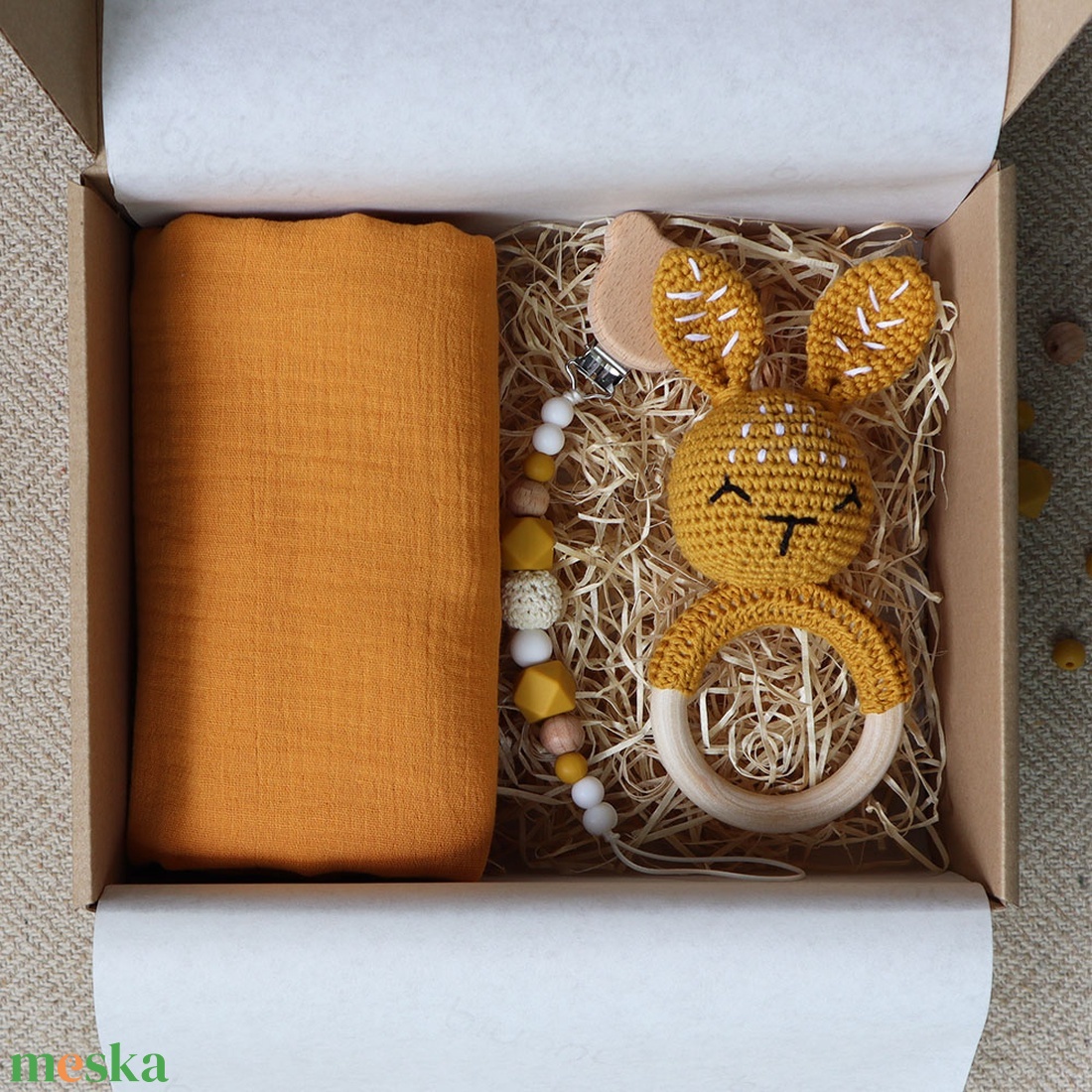Yellow Bunny Box - Baba ajándékdoboz / Babaváró ajándék / Babalátogató ajándék - baba - mama - babalátogató ajándékcsomag - Meska.hu