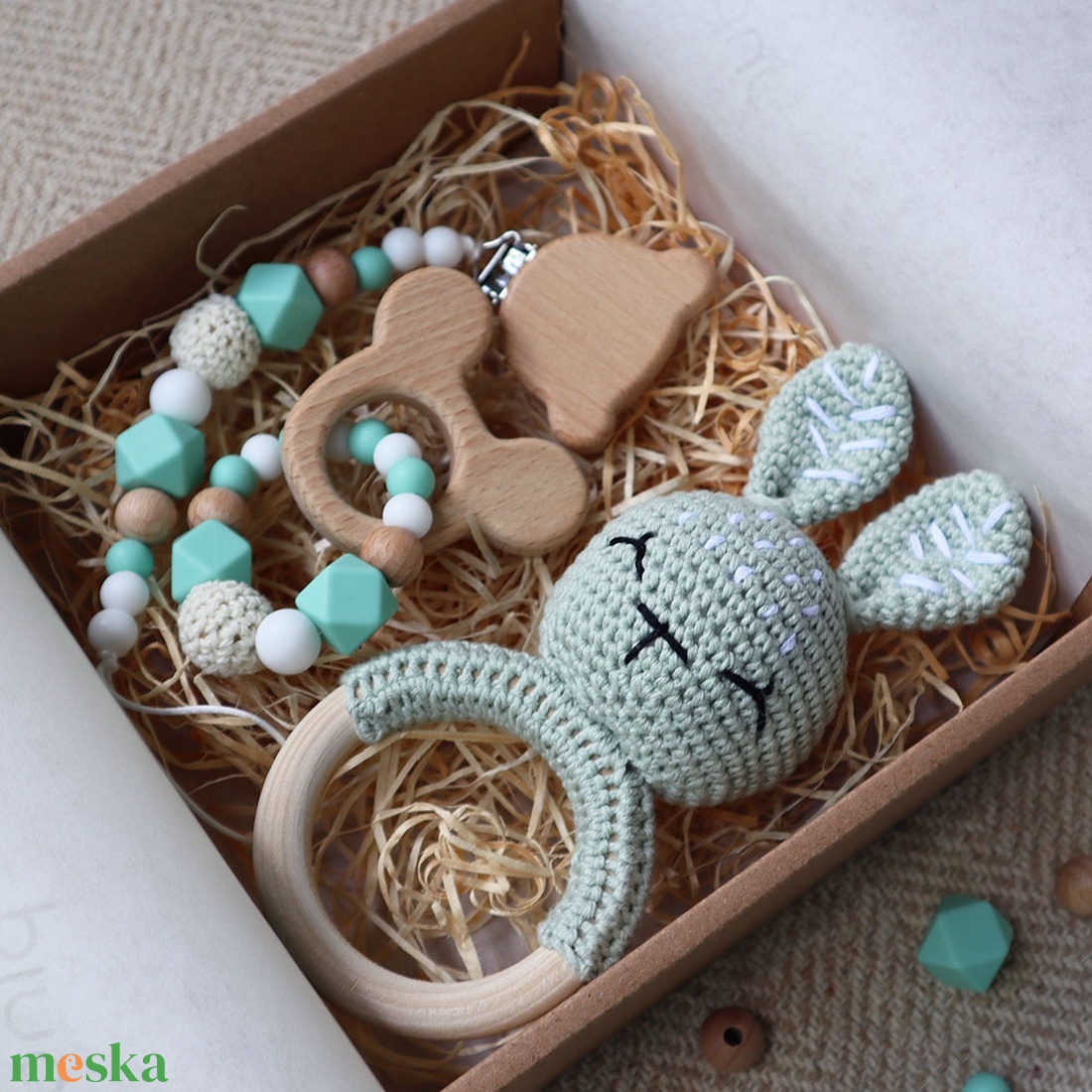 Mint Green Bunny Selection Box - Baba ajándékdoboz / Babaváró ajándék / Babalátogató ajándék - baba - mama - babalátogató ajándékcsomag - Meska.hu