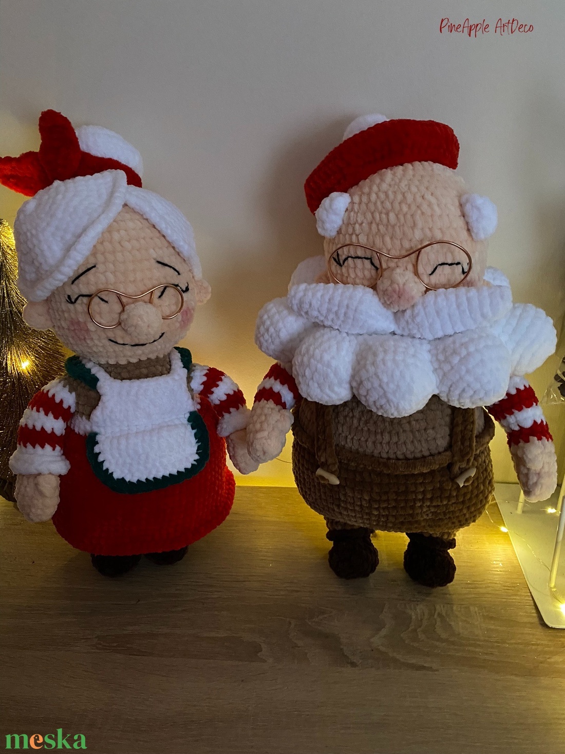 Horgolt legkedvesebb Télapó és Télanyó házaspár , amigurumi (Messza) - karácsony - karácsonyi lakásdekoráció - karácsonyi manók, figurák - Meska.hu Horgolt legkedvesebb Télapó és Télanyó házaspár , amigurumi (Messza) - karácsony - karácsonyi lakásdekoráció - karácsonyi manók, figurák - Meska.hu