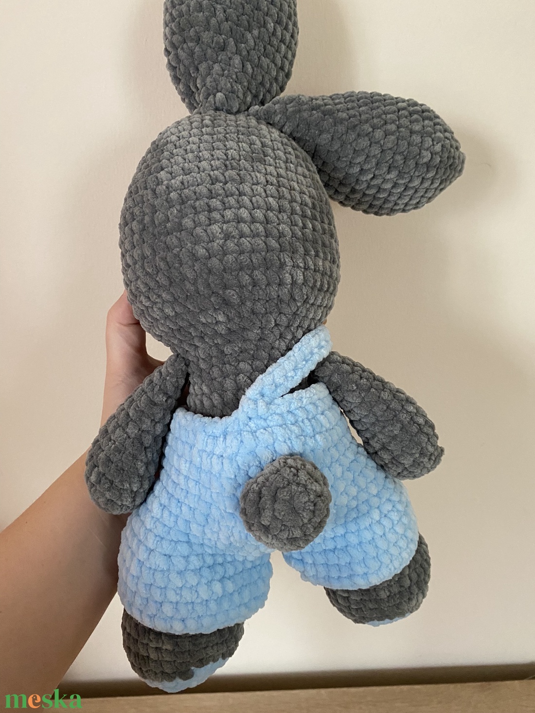 Horgolt öltöztethető kisfiú nyuszi amigurumi - játék & sport - plüssállat & játékfigura - nyuszi - Meska.hu Horgolt öltöztethető kisfiú nyuszi amigurumi - játék & sport - plüssállat & játékfigura - nyuszi - Meska.hu