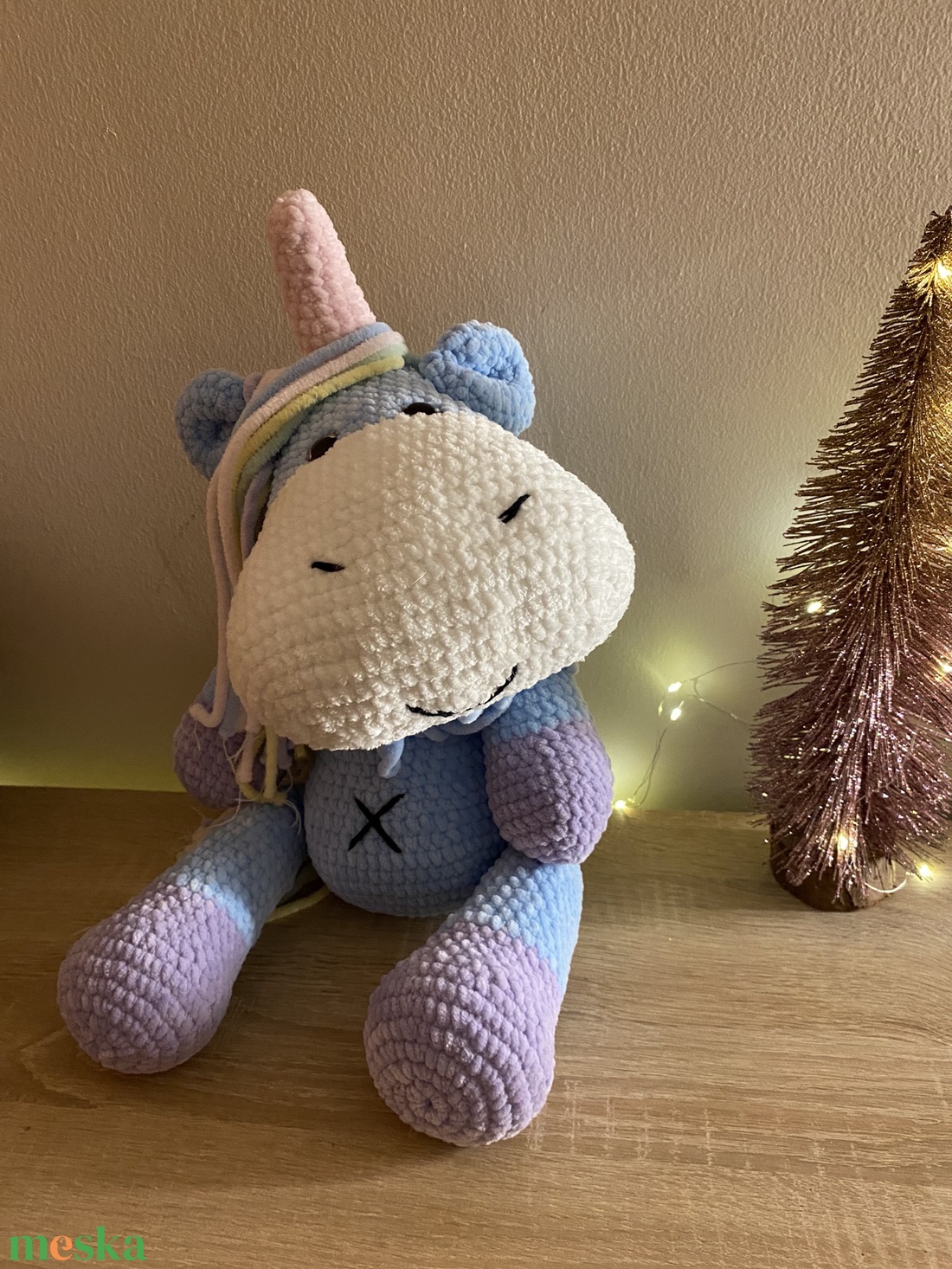Horgolt nagy unikornis csillogós szemekkel amigurumi (Messza) - játék & sport - plüssállat & játékfigura - unikornis - Meska.hu Horgolt nagy unikornis csillogós szemekkel amigurumi (Messza) - játék & sport - plüssállat & játékfigura - unikornis - Meska.hu