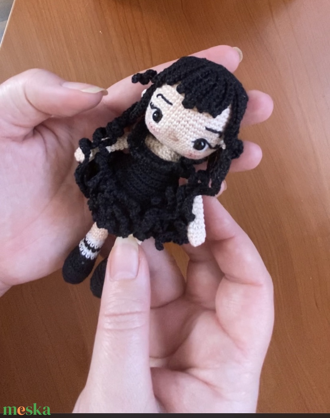 Mini méretű Wednesday Addams horgolt baba minigurumi (Messza) - játék & sport - baba & babaház - baba - Meska.hu Mini méretű Wednesday Addams horgolt baba minigurumi (Messza) - játék & sport - baba & babaház - baba - Meska.hu