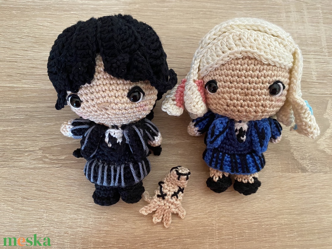 Enid Sinclair horgolt baba amigurumi uniformisban (Messza) - játék & sport - baba & babaház - baba - Meska.hu Enid Sinclair horgolt baba amigurumi uniformisban (Messza) - játék & sport - baba & babaház - baba - Meska.hu