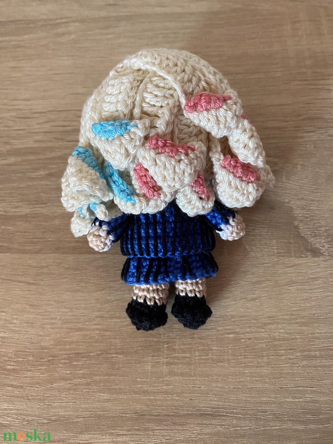 Enid Sinclair horgolt baba amigurumi uniformisban (Messza) - játék & sport - baba & babaház - baba - Meska.hu Enid Sinclair horgolt baba amigurumi uniformisban (Messza) - játék & sport - baba & babaház - baba - Meska.hu