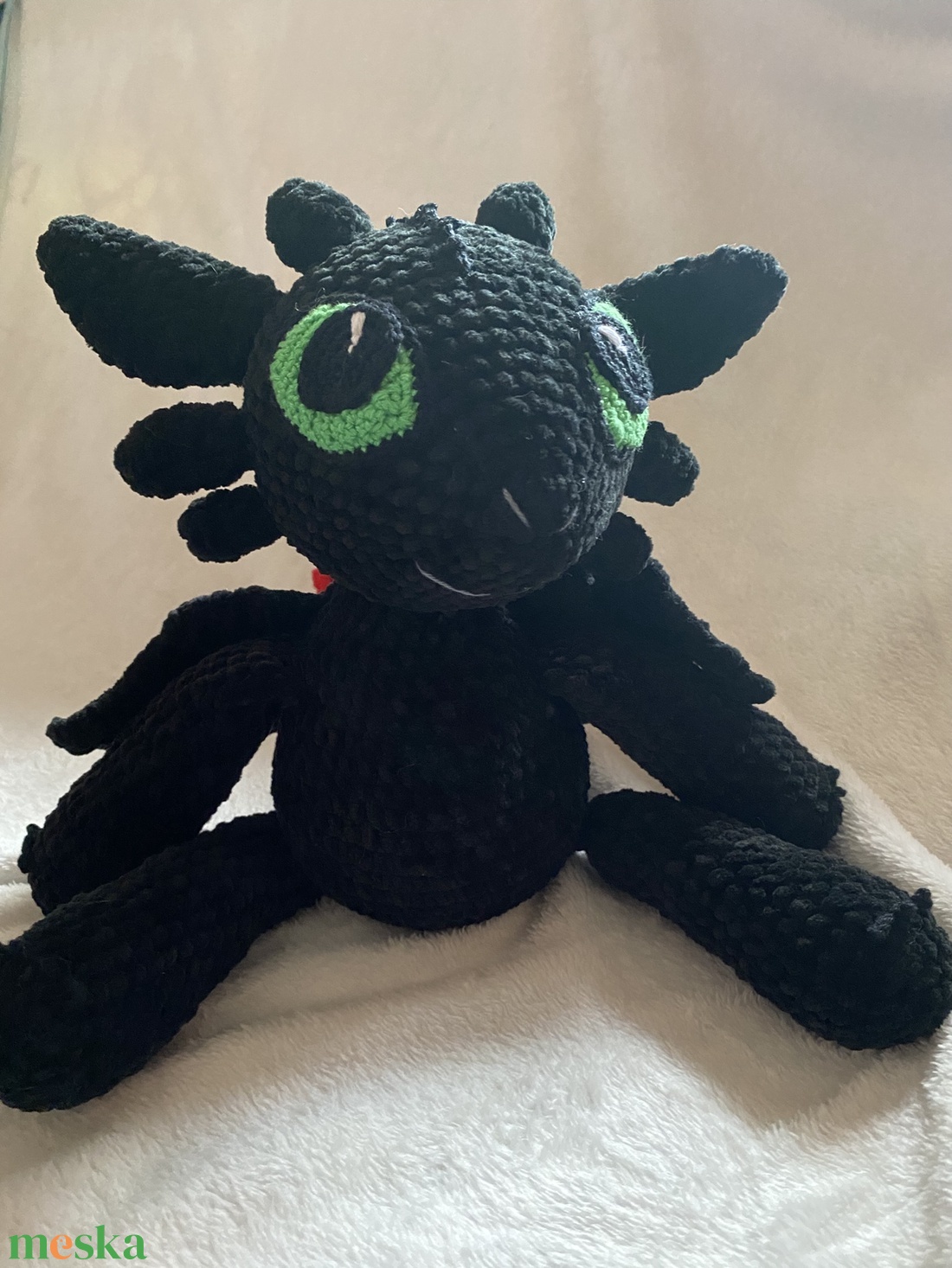Horgolt Fogatlan Toothless sárkány amigurumi (Messza) - játék & sport - plüssállat & játékfigura - plüss sárkány - Meska.hu Horgolt Fogatlan Toothless sárkány amigurumi (Messza) - játék & sport - plüssállat & játékfigura - plüss sárkány - Meska.hu
