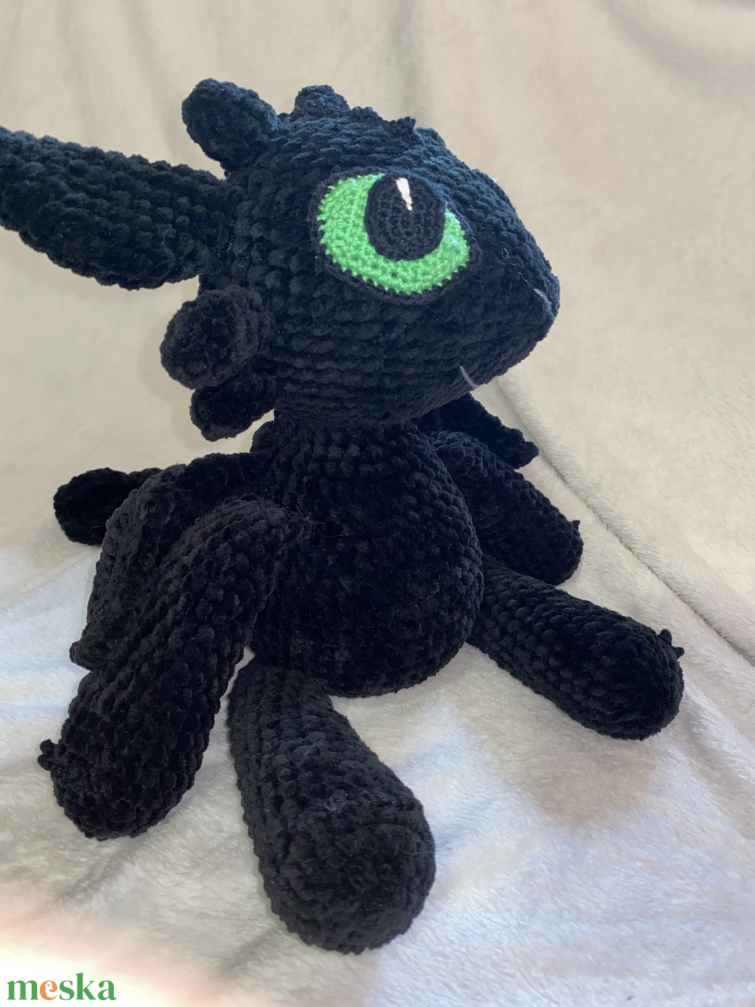 Horgolt Fogatlan Toothless sárkány amigurumi (Messza) - játék & sport - plüssállat & játékfigura - plüss sárkány - Meska.hu Horgolt Fogatlan Toothless sárkány amigurumi (Messza) - játék & sport - plüssállat & játékfigura - plüss sárkány - Meska.hu